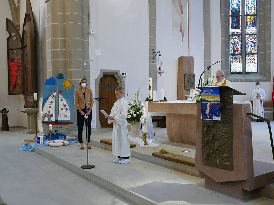 Feier der 1. Heiligen Kommunion in Sankt Crescentius (Foto: Karl-Franz Thiede)